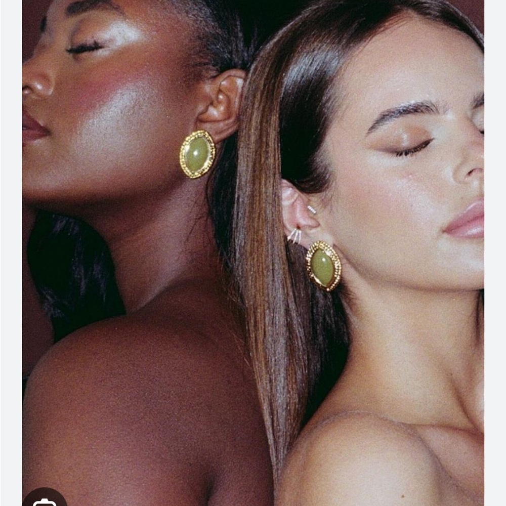 ISO heaven mayhem olive green earrings x odd muse